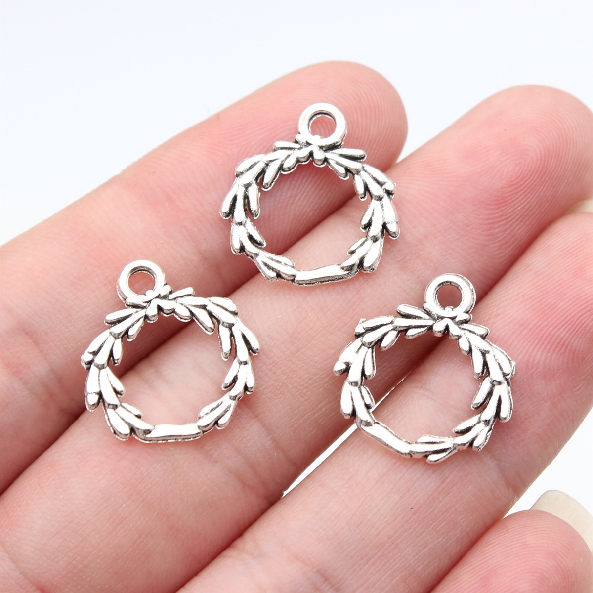 40pcs 18x16mm(0.71x0.63inch) A - Jewelry Making Charms 评论和价格